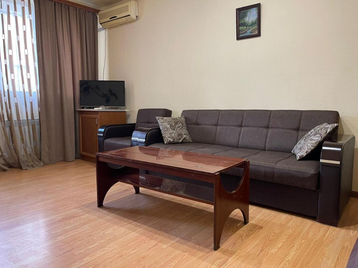 Apartment In Yerevan, Centre Экстерьер фото